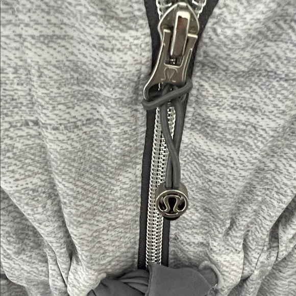 Lululemon Athletica Light Gray Zip-Up Anorak Hoodie - Picture 4 of 11
